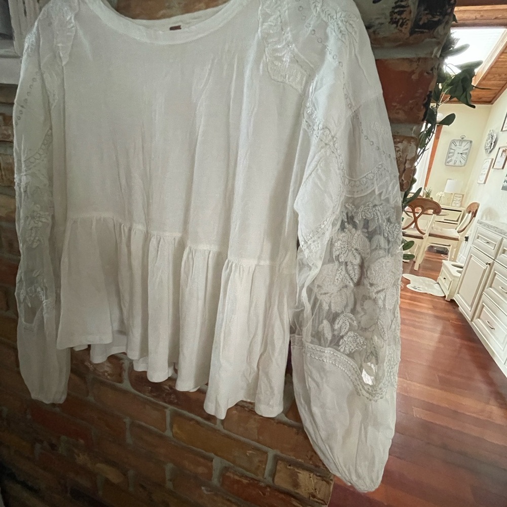 Free People white sweater with lace sleeves